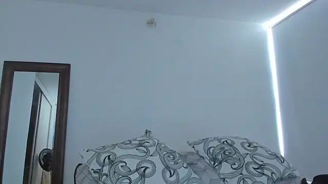 Živý XXX chat KingLevi01