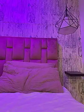 AbyThompson Chat XXX in diretta