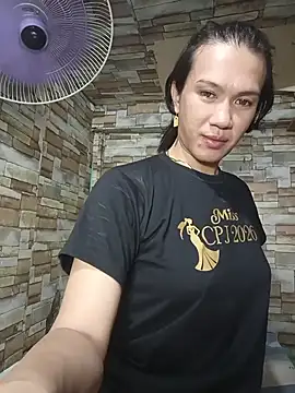 manilafoxts' Live XXX Chat