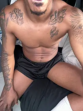 Show modela JogadorProfissional22cm na web-kameri
