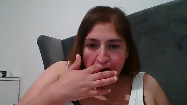 Spicy-Kareena: απευθείας συνομιλία ΧΧΧ