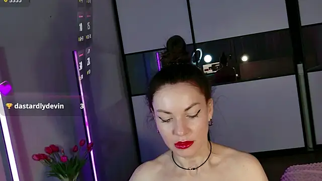 Chat +18 de StellarAmelinaa ao vivo