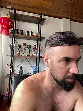 Онлайн чат XXX ADONIS_ART01
