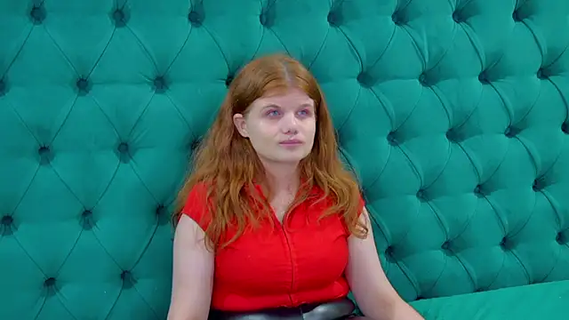 ChloeHalses live XXX chat