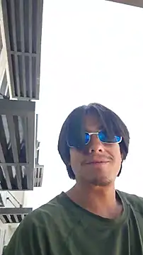 XXX chat uživo modela ZeldaSneakyLink