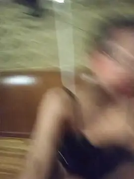 cuntyslut_nikki: διαδικτυακό σόου στην κάμερα