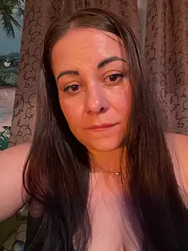 DaisyStreet's Live XXX Chat