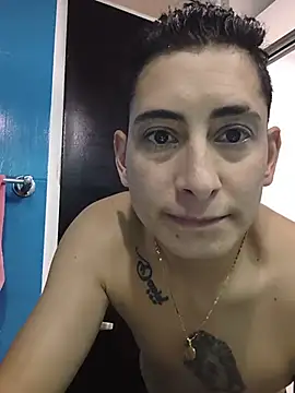 Chat +18 de Tiger_cryad ao vivo