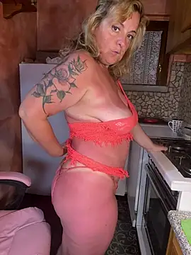 Sunbelxx's Live XXX Chat