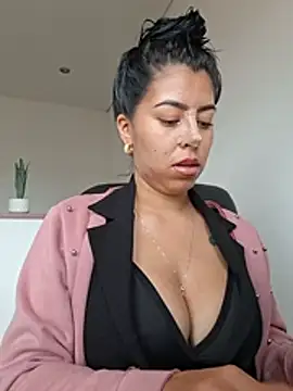 Luianna's Webcam Show