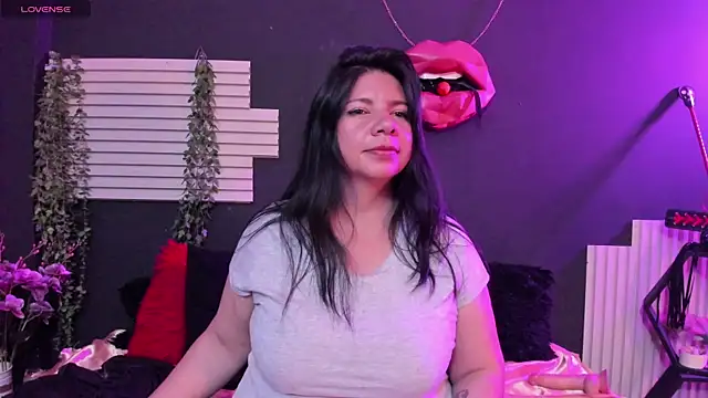kinky_momm's Live XXX Chat