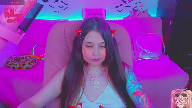 Živý XXX chat Lolisuccub