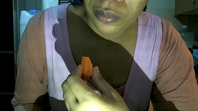 NewBeginnings8's Live XXX Chat