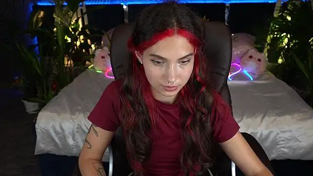 Živý XXX chat BabyFlowerr