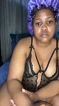 Chat XXX Live ThickYellow13