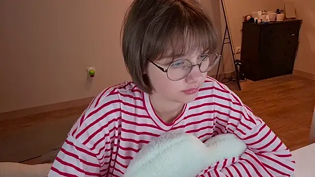 ExitedTroth's Live XXX Chat