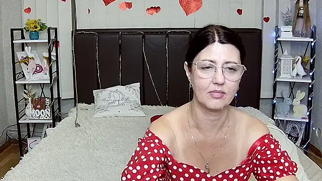 RoseHille Adlı Modelin Canlı XXX Sohbeti