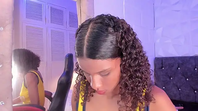 Chat +18 de catiusca_dl ao vivo