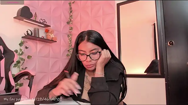 Živý XXX chat NattGomez