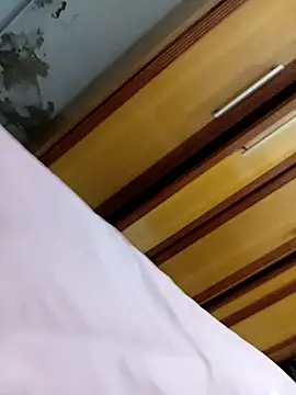 Tchutom webcam show