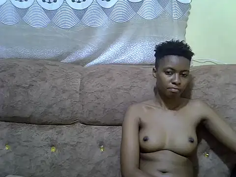 prettyy_joy's Live XXX Chat