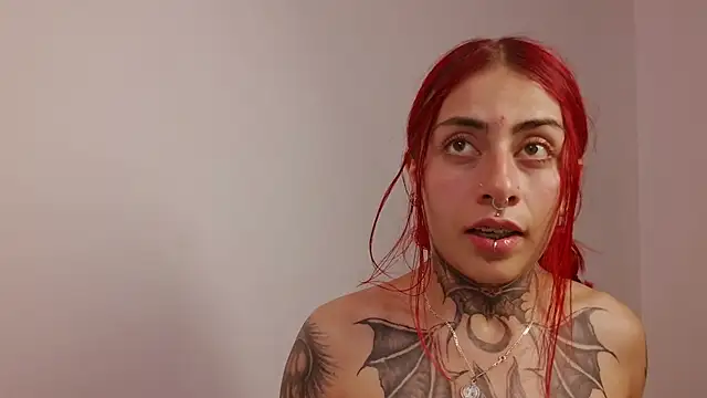 selene_red_ élő XXX-chatje