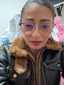 IsabellaMariet Chat XXX in diretta