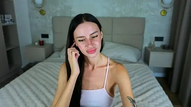 Chatroom XXX en direct de Snow_WhiteeeX