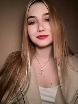 MarlboroWebn Live XXX chat