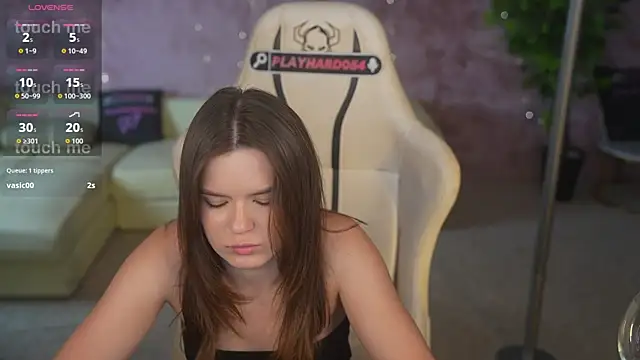 AriaAstra Live XXX Chat