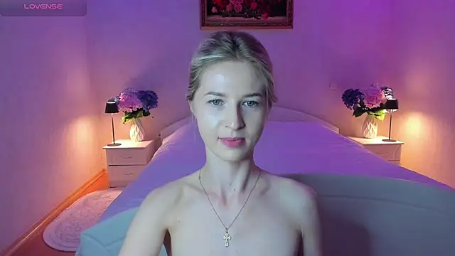 Julie_Blaze – Naživo XXX chat