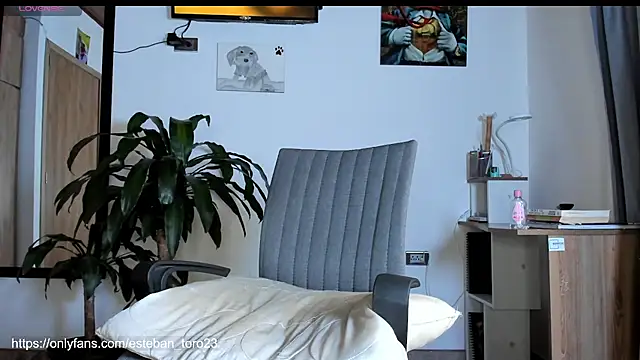 manucute_23_ Pertunjukan Webcam