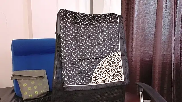 Chat +18 de michacosio ao vivo