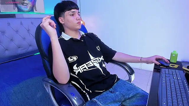 SamBlack_ 现场XXX聊天