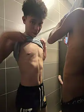 yoursexyjose Webcam Show