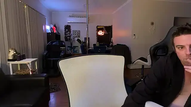 VANTABLACKXXX Live XXX-chat