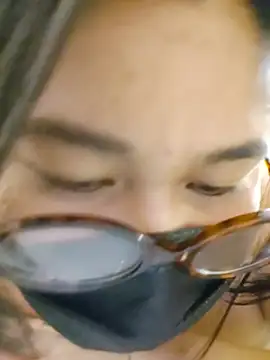 mini27mimi – Naživo XXX chat