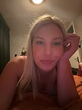 Chloemillerrxx Webcamshow