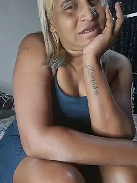 Goodgirlsue_77 – Naživo XXX chat