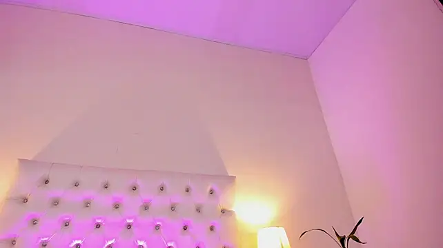 Tiffanny_Gomez Chat XXX in diretta