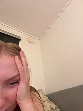 lilleambi Adlı Modelin Canlı XXX Sohbeti