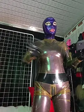 LatexDevil_Blondie Adlı Modelin Canlı XXX Sohbeti
