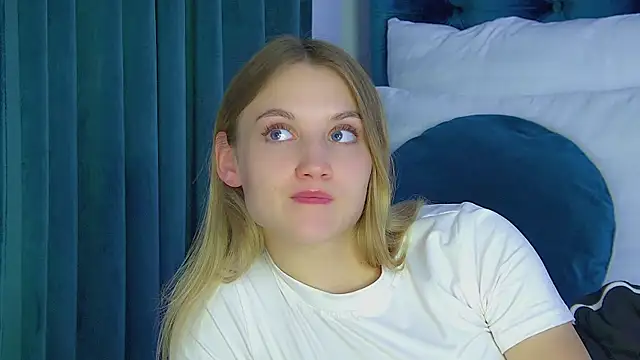 Chat +18 de StacyEvances ao vivo