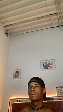 Онлайн чат XXX AndyCat3_
