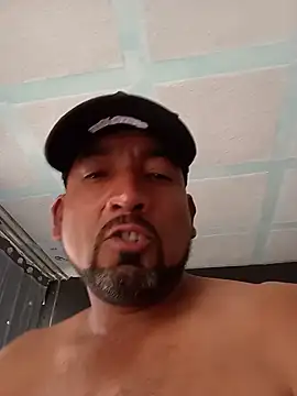 Ernesthot82 ওয়েবক্যাম শো
