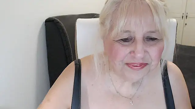 צ'אט XXX בשידור חי של SusiLifeXXX