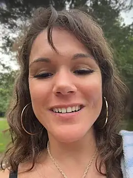 BaileyMFox – Naživo XXX chat