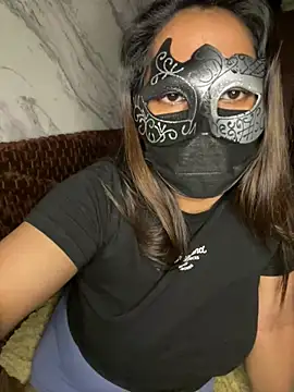 LioraWance – Live XXX-chat
