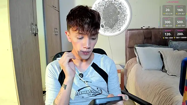 XXX chat uživo modela Timothy_ros
