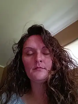 Harley428 – Naživo XXX chat